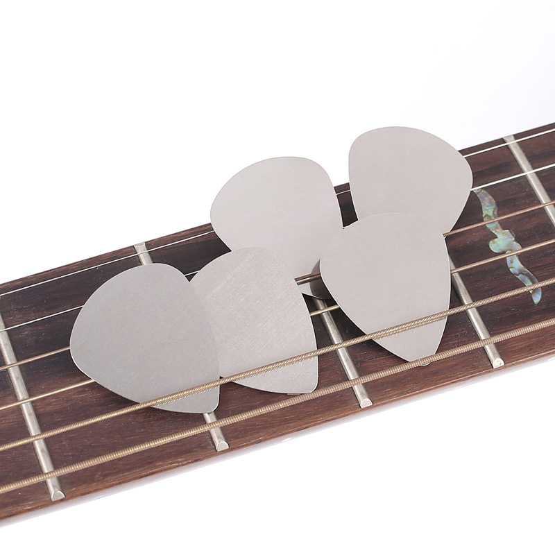 Electric Guitar Pick Pack - Zestaw 10 metalowych kostek do gitary